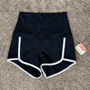 Free People Movement Island Time Retro 70s High Waist Shorts Size XS NWT Beachy